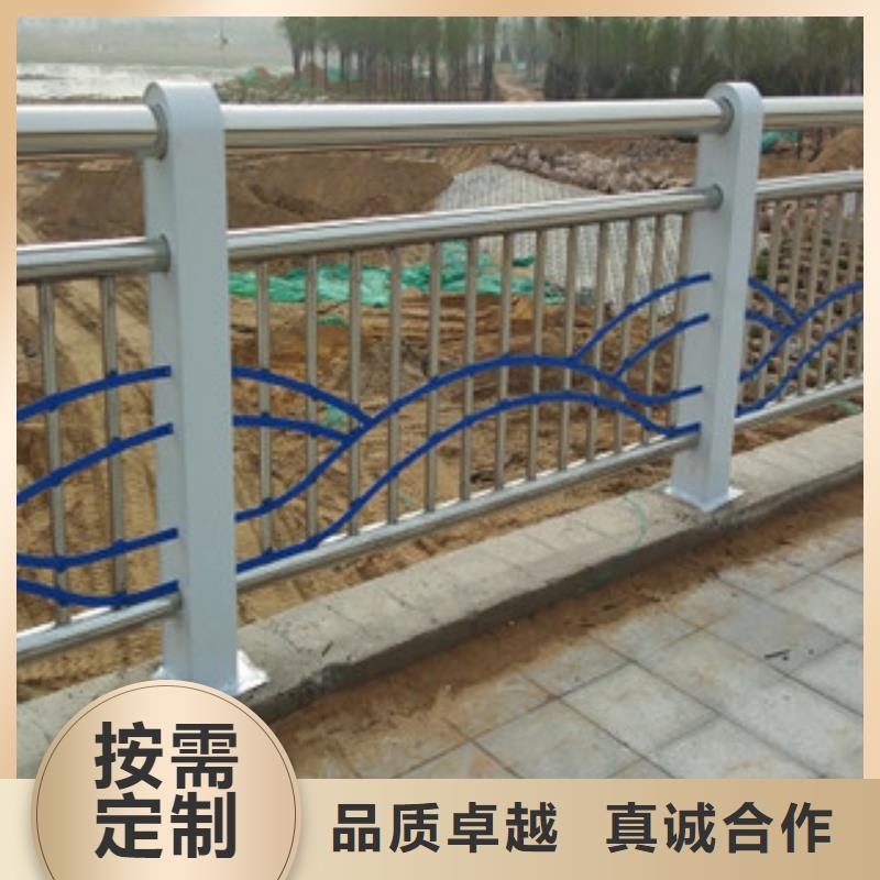 不锈钢复合管护栏_热镀锌喷塑钢板立柱工厂采购