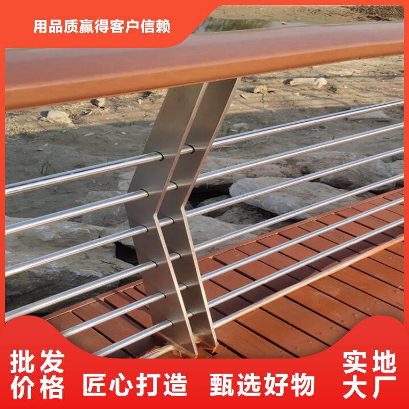 防撞桥梁护栏安装与保养