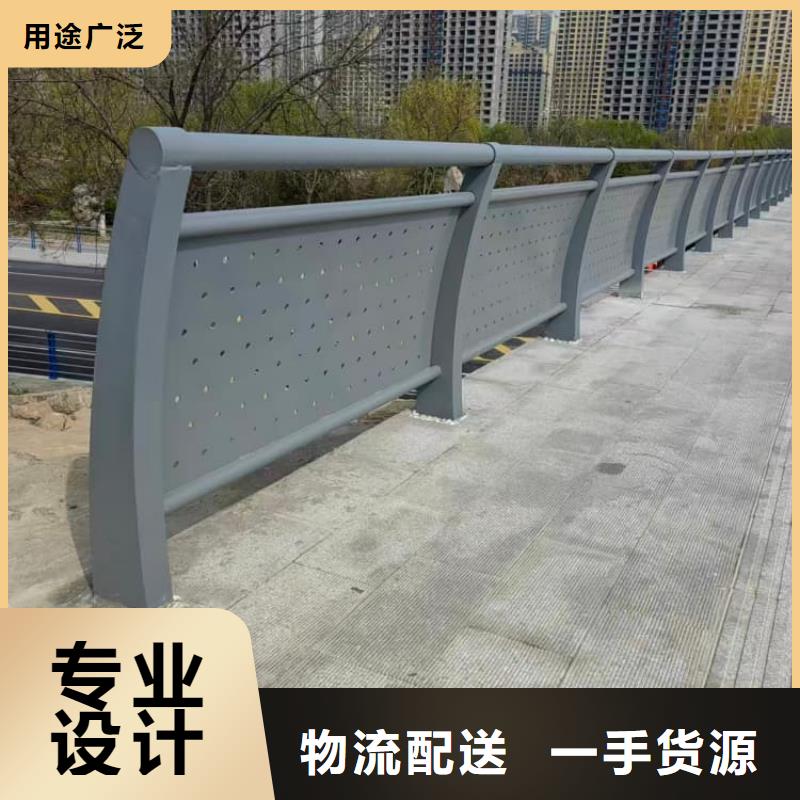 康妈镀锌喷塑钢板立柱护栏必用