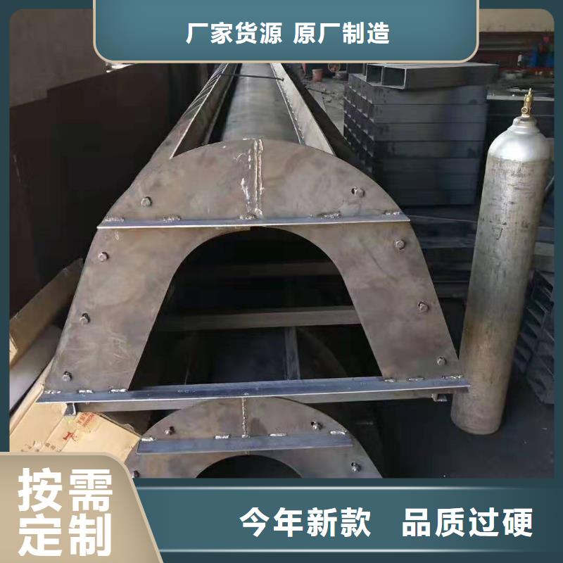 防撞隔离墩钢模具价格