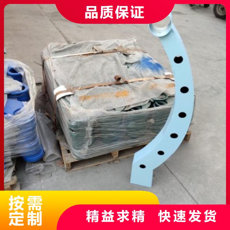 Q235b喷塑钢板立柱产品规格齐全