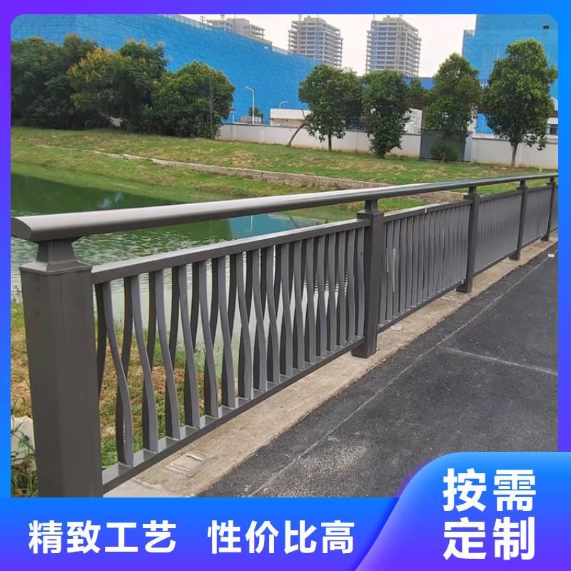 氟碳漆喷塑防撞立柱厂家发货及时