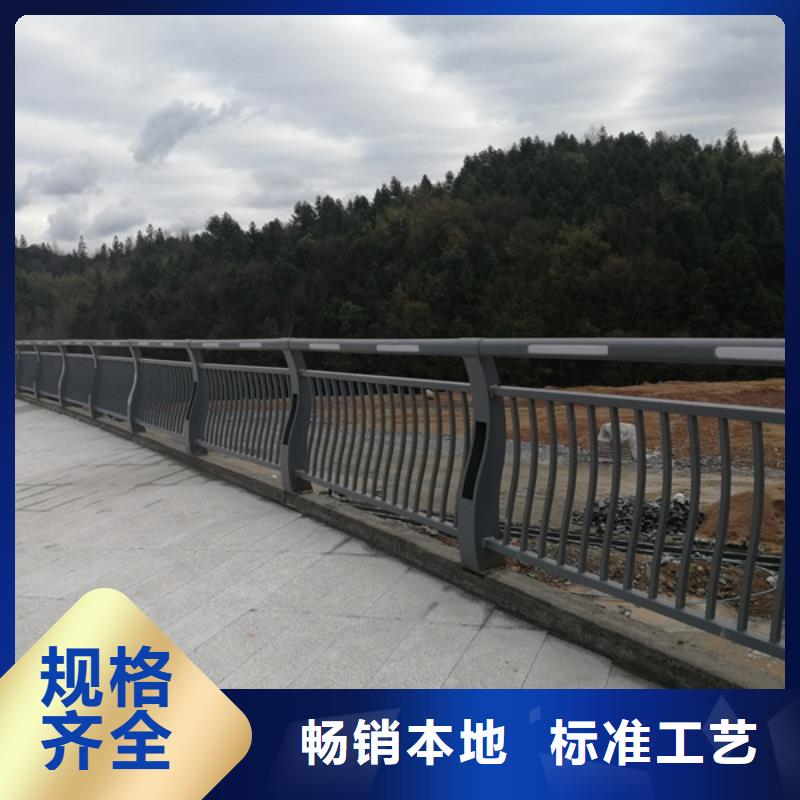 灯光护栏值得买