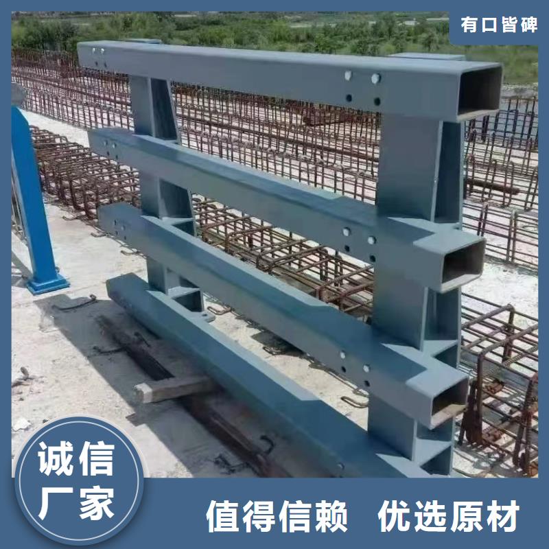 钢板立柱喷塑镀锌优点