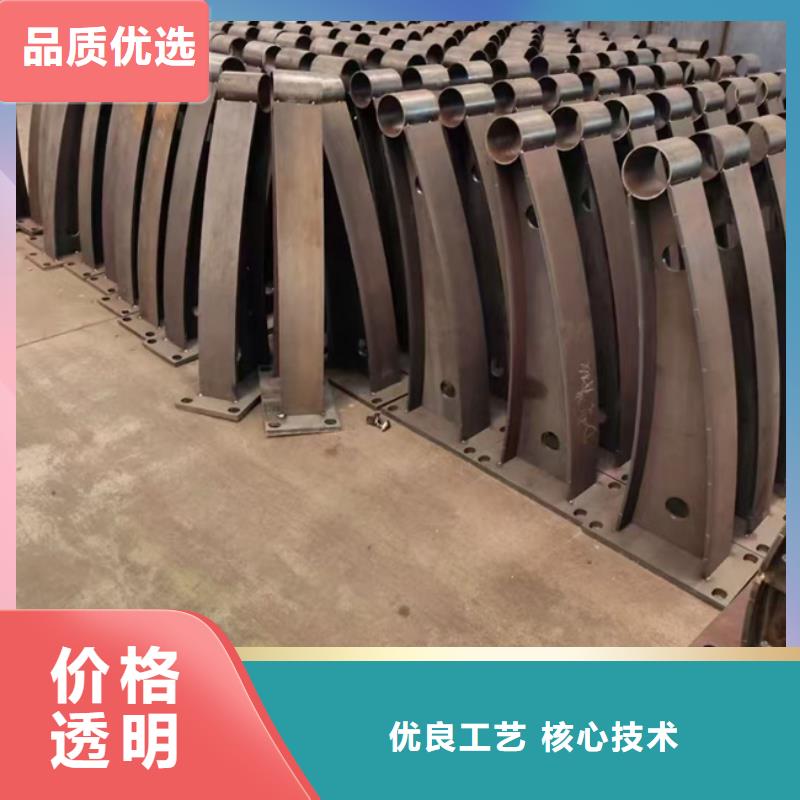 护栏_不锈钢复合管栏杆厂家拥有先进的设备