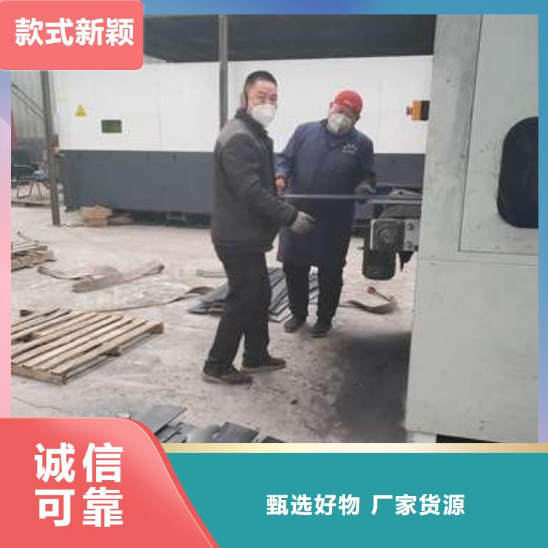 公路防撞护栏可按需求量身定制