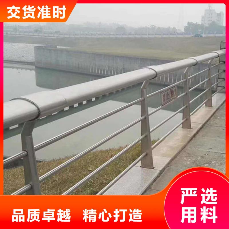 水泥河道仿木护栏坚固耐用