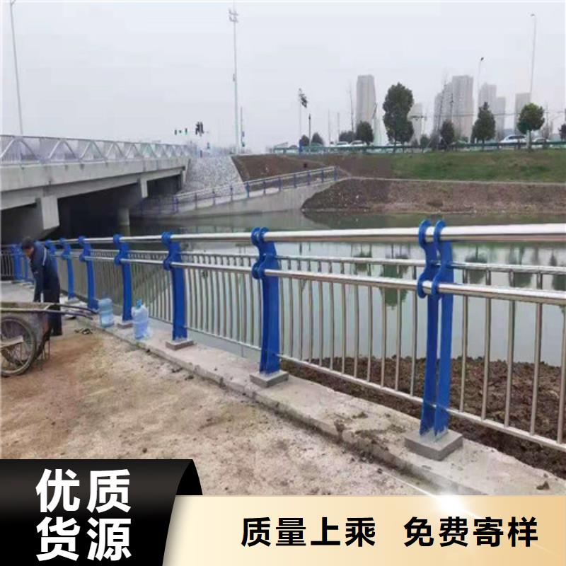 公路防撞灯光护栏厂家热销