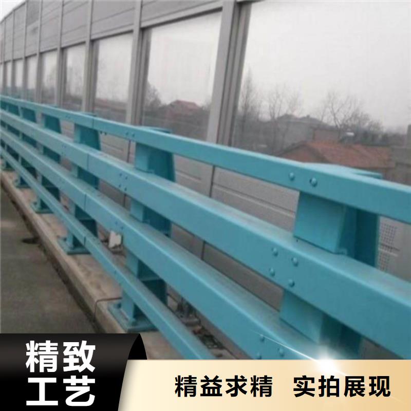 桥梁上的防撞护栏批发厂家价格优惠